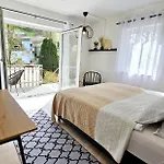 Krueger 'apartment Marina' *